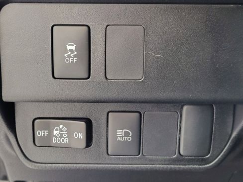 Used 2023 Toyota Tacoma SR5 RWD image 26