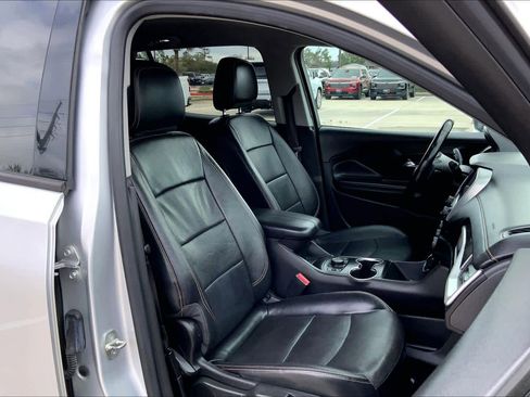 Used 2018 GMC Terrain SLT image 9