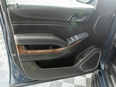 Used 2019 Chevrolet Tahoe LT AWD/4WD image 24