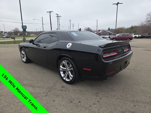 Certified 2022 Dodge Challenger R/T image 5
