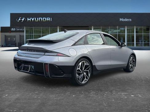 Certified 2023 Hyundai Ioniq 6 SEL RWD image 4
