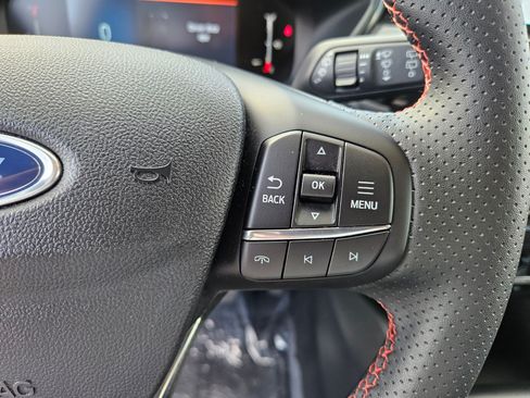 Used 2026 Ford Escape ST-Line AWD/4WD image 21