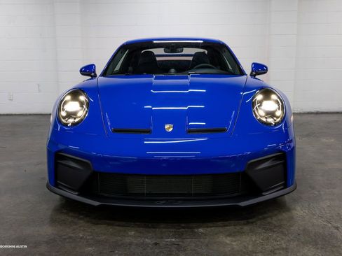 Used 2026 Porsche 911 GT3 RWD image 2