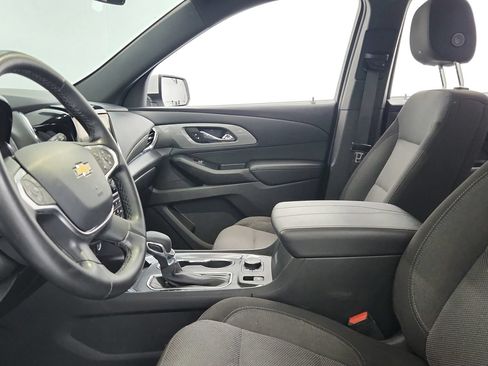 Certified 2023 Chevrolet Traverse LT FWD image 17