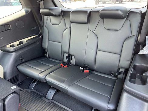 Used 2025 Kia Telluride EX X-Line AWD/4WD image 19