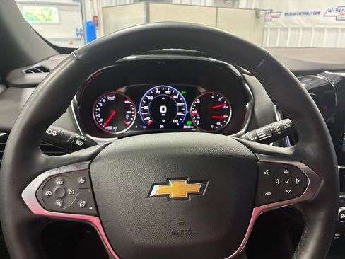 Used 2023 Chevrolet Traverse High Country w/ LPO, Floor Liner Package AWD/4WD image 21