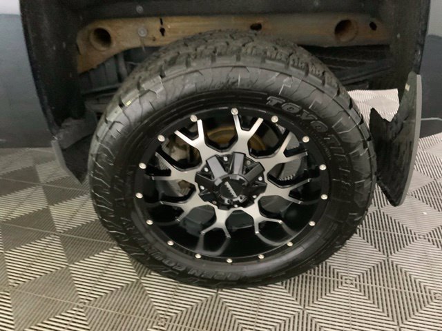 Used 2018 Chevrolet Silverado 1500 LT w/ All Star Edition AWD/4WD image 30
