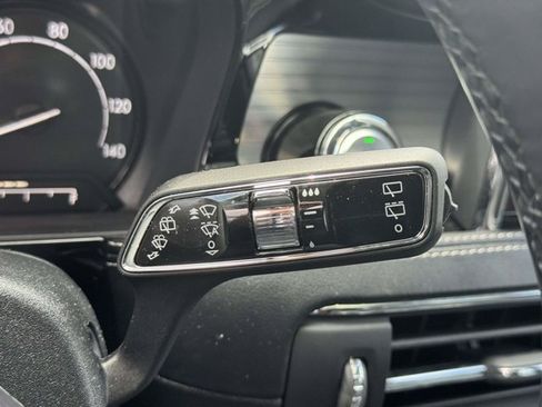 Used 2020 Lincoln Corsair AWD w/ Premium Package image 25