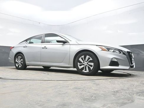 Used 2021 Nissan Altima 2.5 S image 34