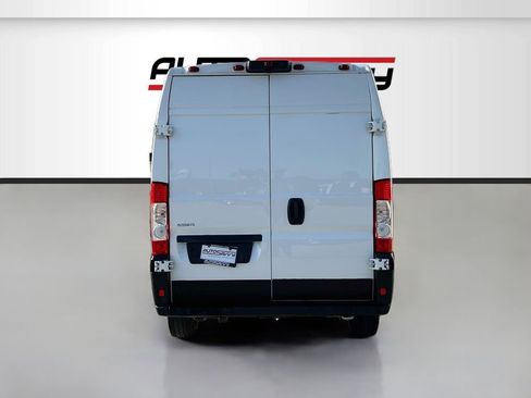 Used 2024 RAM ProMaster 2500 w/ Safety Group FWD image 6