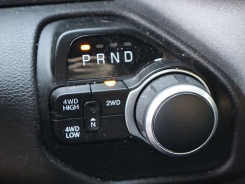 Used 2024 RAM 2500 Tradesman w/ Chrome Appearance Group AWD/4WD image 23
