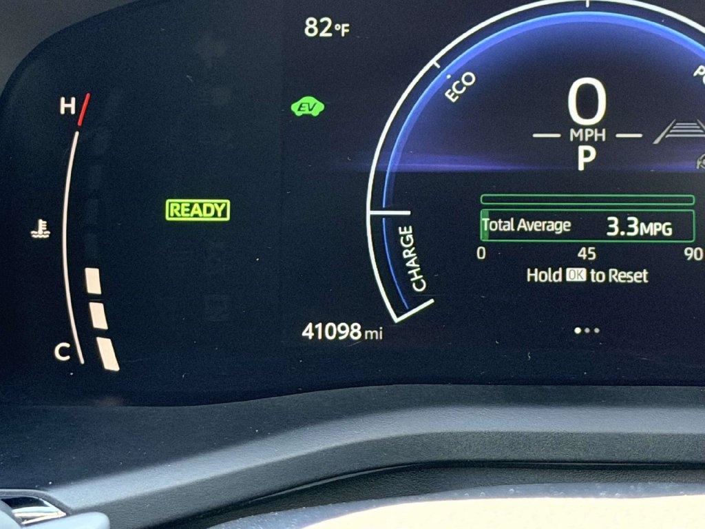 Certified 2025 Toyota Camry SE FWD image 10