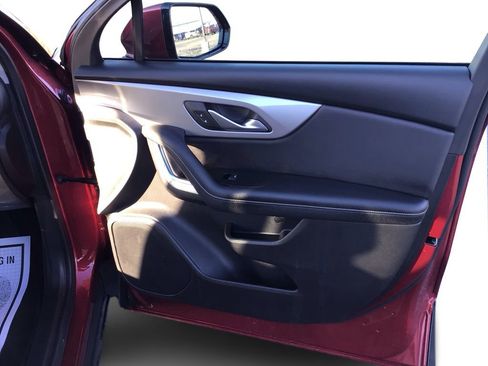 Used 2025 Chevrolet Blazer LT image 20