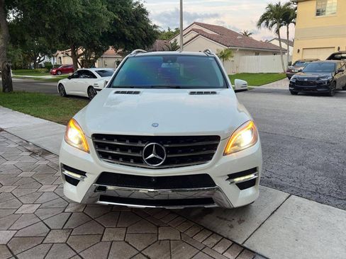 Used 2015 Mercedes-Benz ML 400 4MATIC image 2