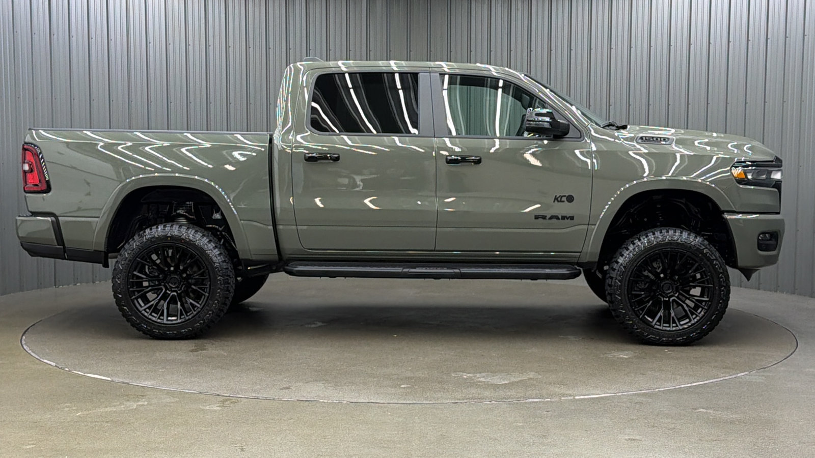 Used 2026 RAM 1500 Big Horn AWD/4WD image 6