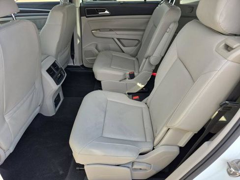Used 2019 Volkswagen Atlas SEL R-Line AWD/4WD image 24