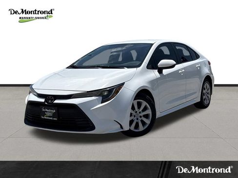 Used 2023 Toyota Corolla LE FWD image 1