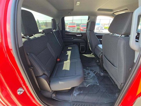 Used 2022 Chevrolet Silverado 1500 LT RWD image 21