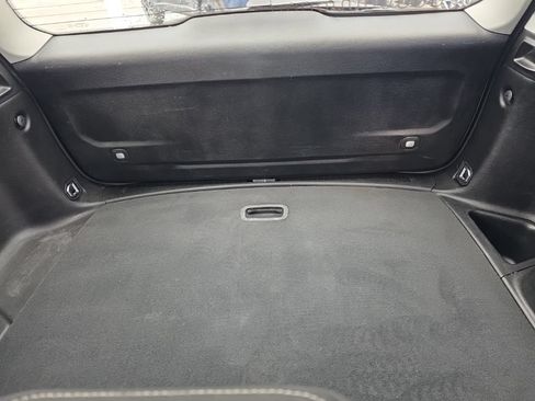 Used 2023 Jeep Grand Cherokee Laredo AWD/4WD image 12