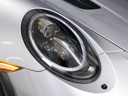 Used 2019 Porsche 911 GT3 RS RWD image 38