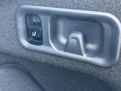 New 2026 Mercedes-Benz E 350 Sedan image 11