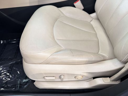 Used 2016 Buick Envision Premium AWD/4WD image 14