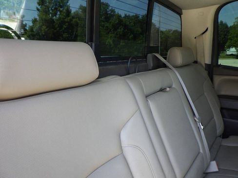 Used 2014 GMC Sierra 1500 SLT w/ SLT Crew Cab Value Package AWD/4WD image 20