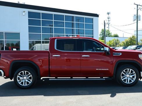 Used 2019 GMC Sierra 1500 SLT w/ SLT Premium Plus Package RWD image 4