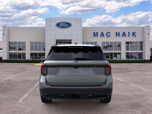 New 2026 Ford Explorer ST-Line RWD image 5