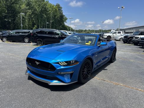 Used 2019 Ford Mustang GT Premium w/ GT Performance Package RWD image 5