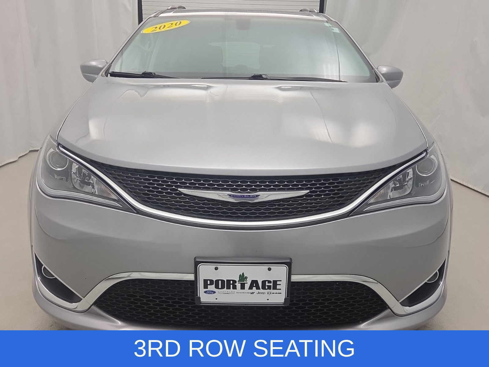 Certified 2020 Chrysler Pacifica Touring-L Plus FWD image 2