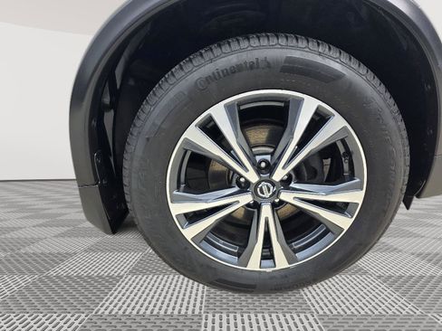 Used 2017 Nissan Rogue SL w/ SL Premium Package image 27