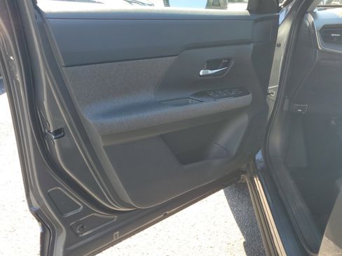 New 2026 Nissan Kicks SV w/ Cold Weather Package FWD image 10