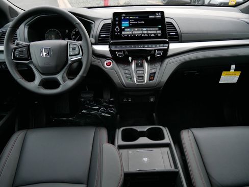 New 2025 Honda Odyssey Sport-L image 10