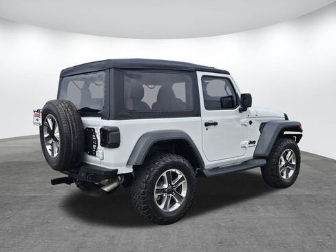 Used 2023 Jeep Wrangler Sport S image 4