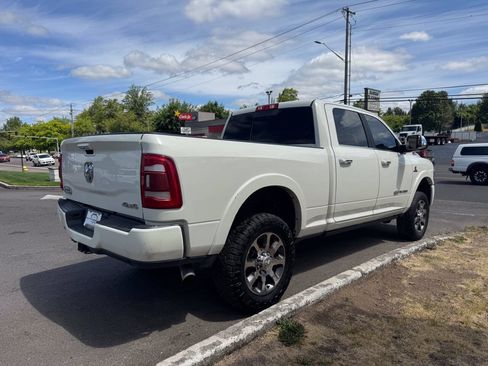 Used 2022 RAM 2500 Limited AWD/4WD image 3