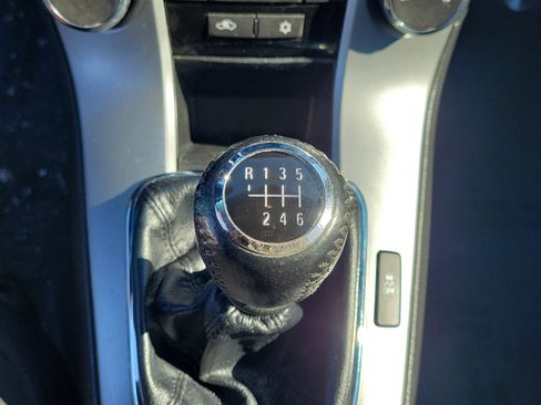 Used 2014 Chevrolet Cruze LT w/ All-Star Edition image 29