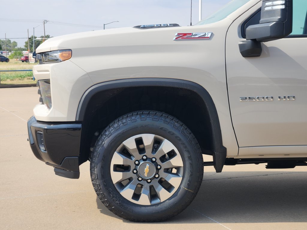 New 2026 Chevrolet Silverado 2500 Custom w/ Custom Convenience Package AWD/4WD image 19