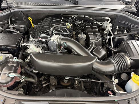 Used 2023 Dodge Durango GT image 12