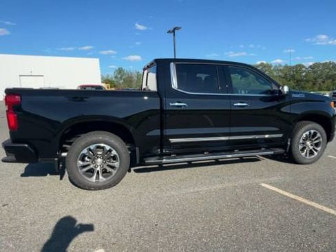 New 2026 Chevrolet Silverado 1500 High Country w/ Technology Package AWD/4WD image 5