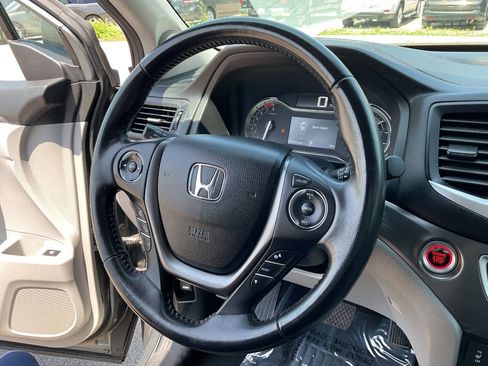 Used 2019 Honda Ridgeline RTL image 18