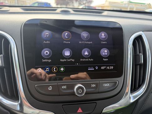Used 2020 Chevrolet Equinox Premier AWD/4WD image 17