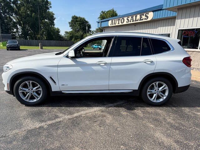 Used 2018 BMW X3 xDrive30i AWD/4WD image 3