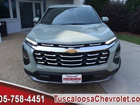 New 2026 Chevrolet Equinox LT w/ Convenience Package II image 3