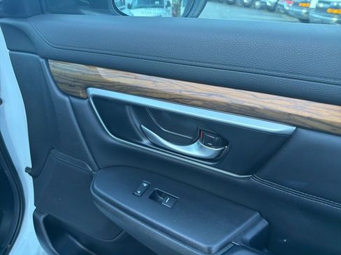 Used 2019 Honda CR-V Touring image 24