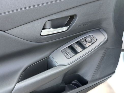 New 2026 Nissan Sentra SV w/ SV Convenience Package FWD image 21