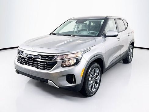 New 2026 Kia Seltos LX AWD/4WD image 1