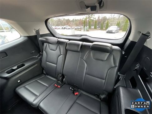 Used 2023 Kia Telluride LX image 21