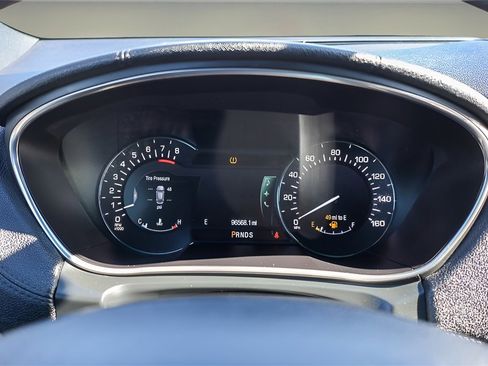 Used 2016 Lincoln MKX Select w/ Cargo Utility Package image 11