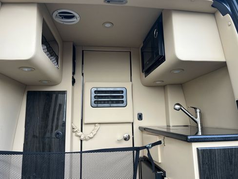 Used 2022 Mercedes-Benz Sprinter 3500 image 16